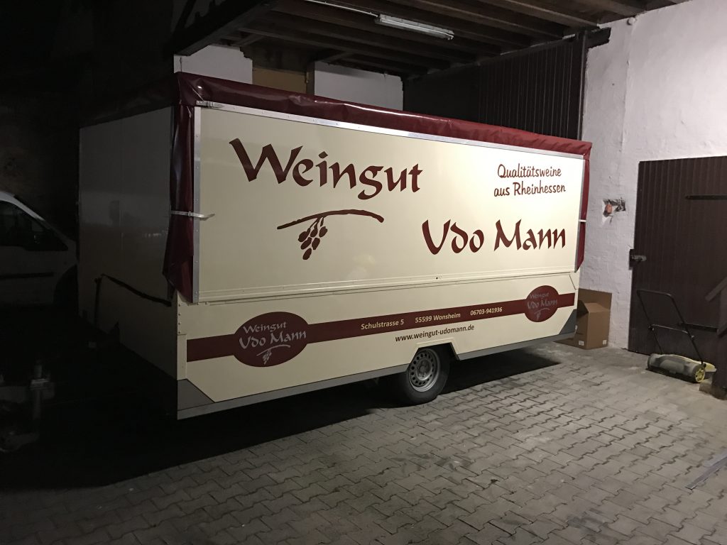 Weinstand - ProPlan Autosattlerei
